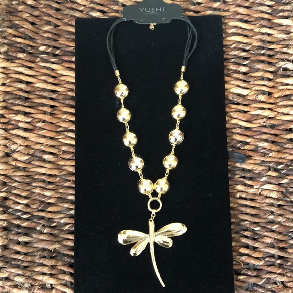 Yushi Bold Goldtone Dragonfly Pendant - Picture 6 of 6